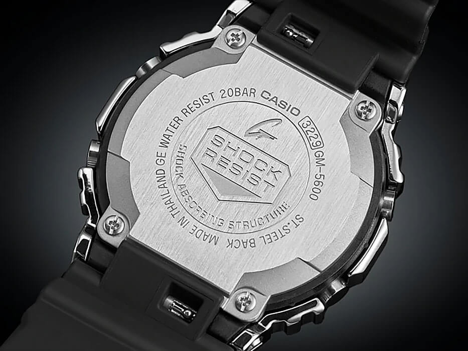 Casio Casio G-Shock GM-5600-1, g-shock япония мужские часы на браслете полимер боковой вид