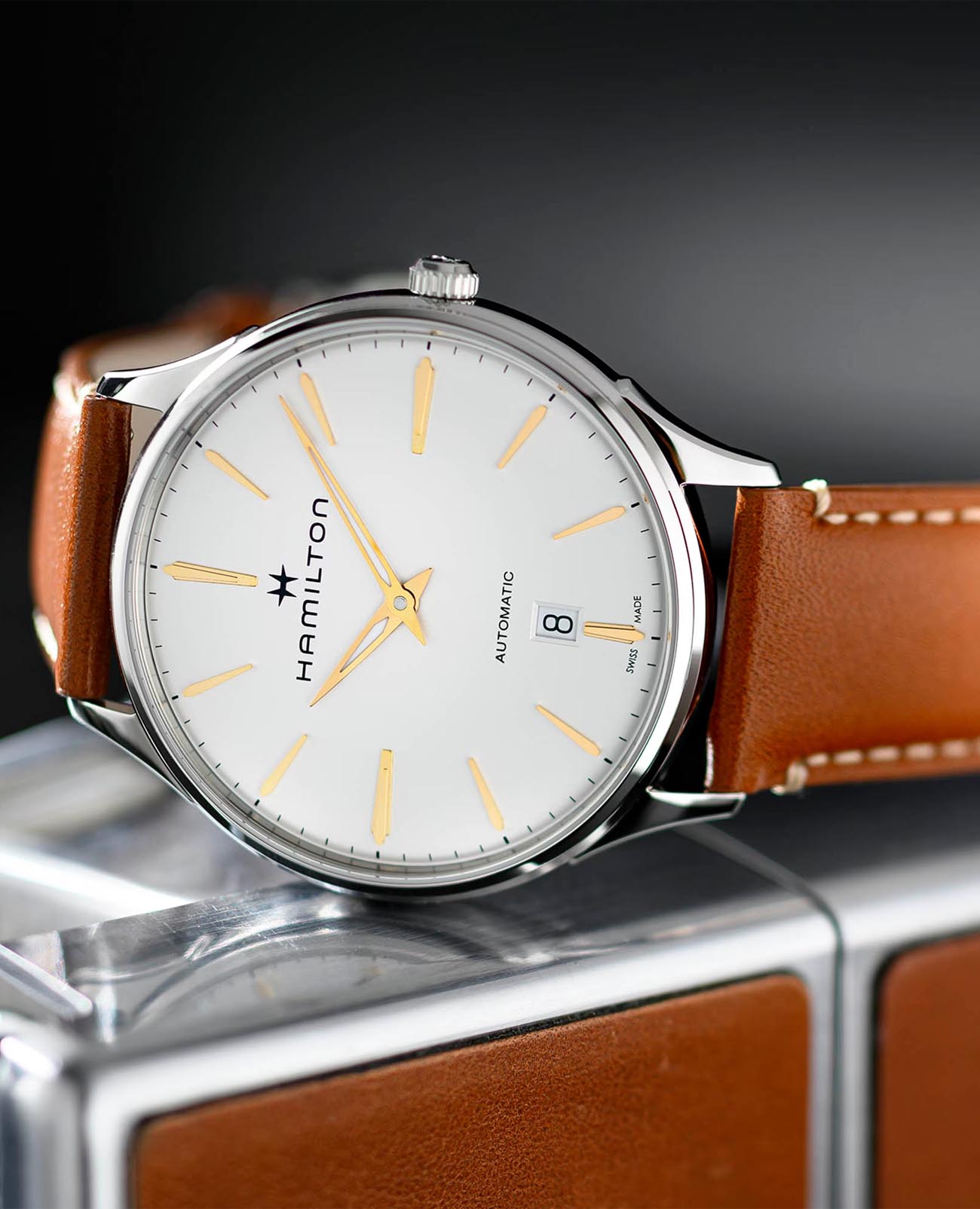 Hamilton Hamilton Jazzmaster Thinline Auto H38525512 , наручные мужские часы фото под углом
