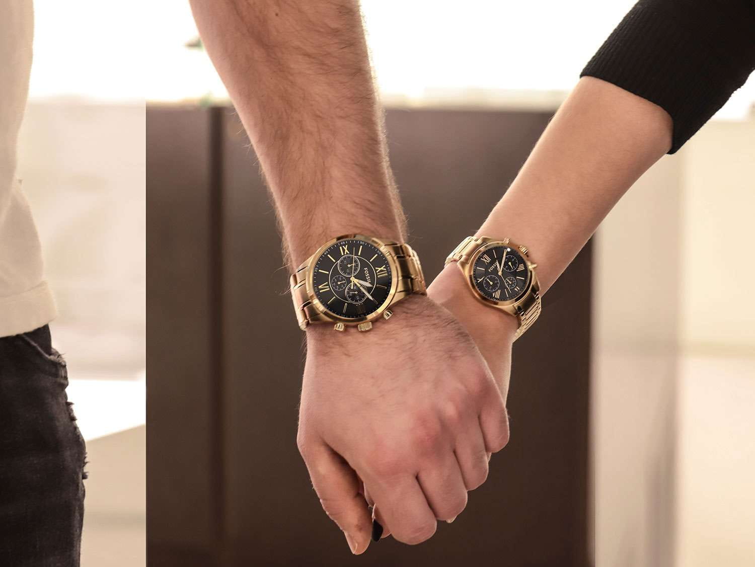 Fossil Fossil Gift Set BQ2400SET,  сша  на браслете нержавеющая сталь с ip-покрытием боковой вид