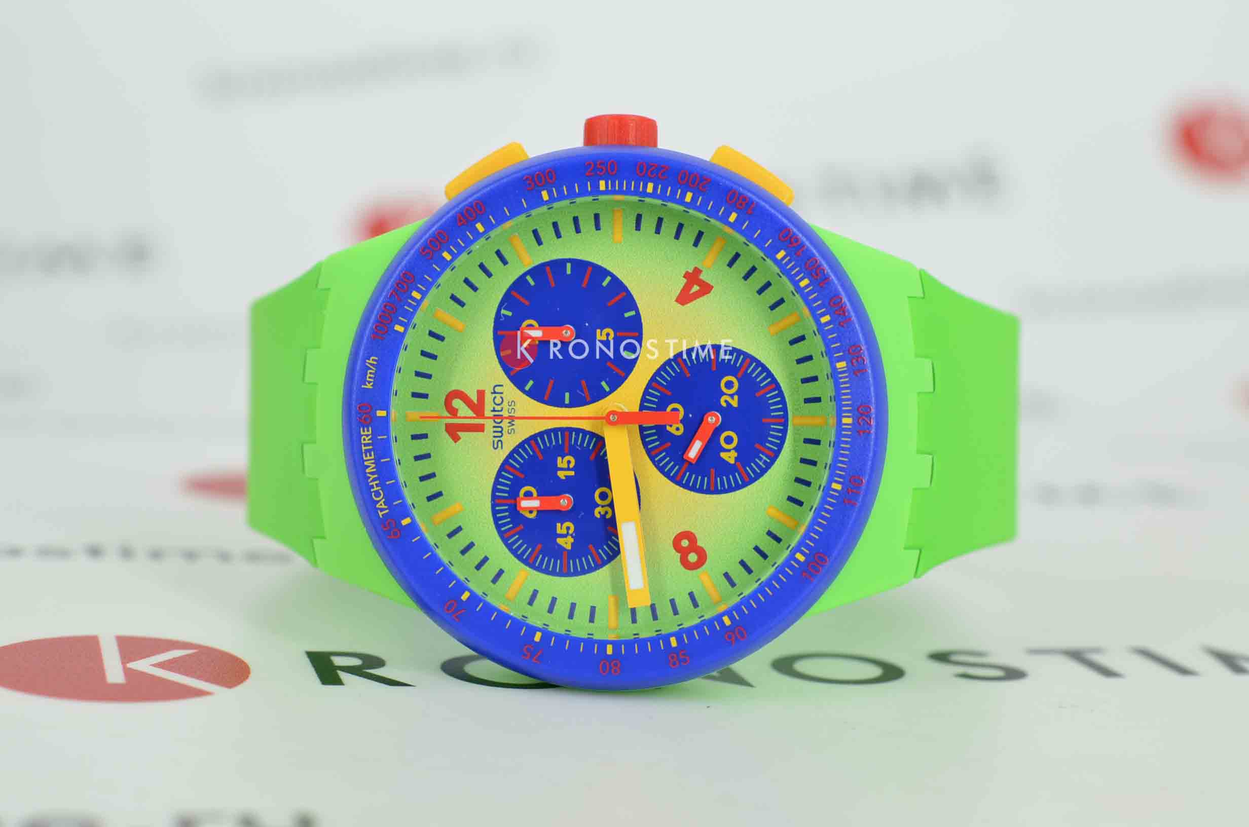 Swatch Swatch Essentials SUSG101, big bold швейцария мужские часы на браслете силикон боковой вид