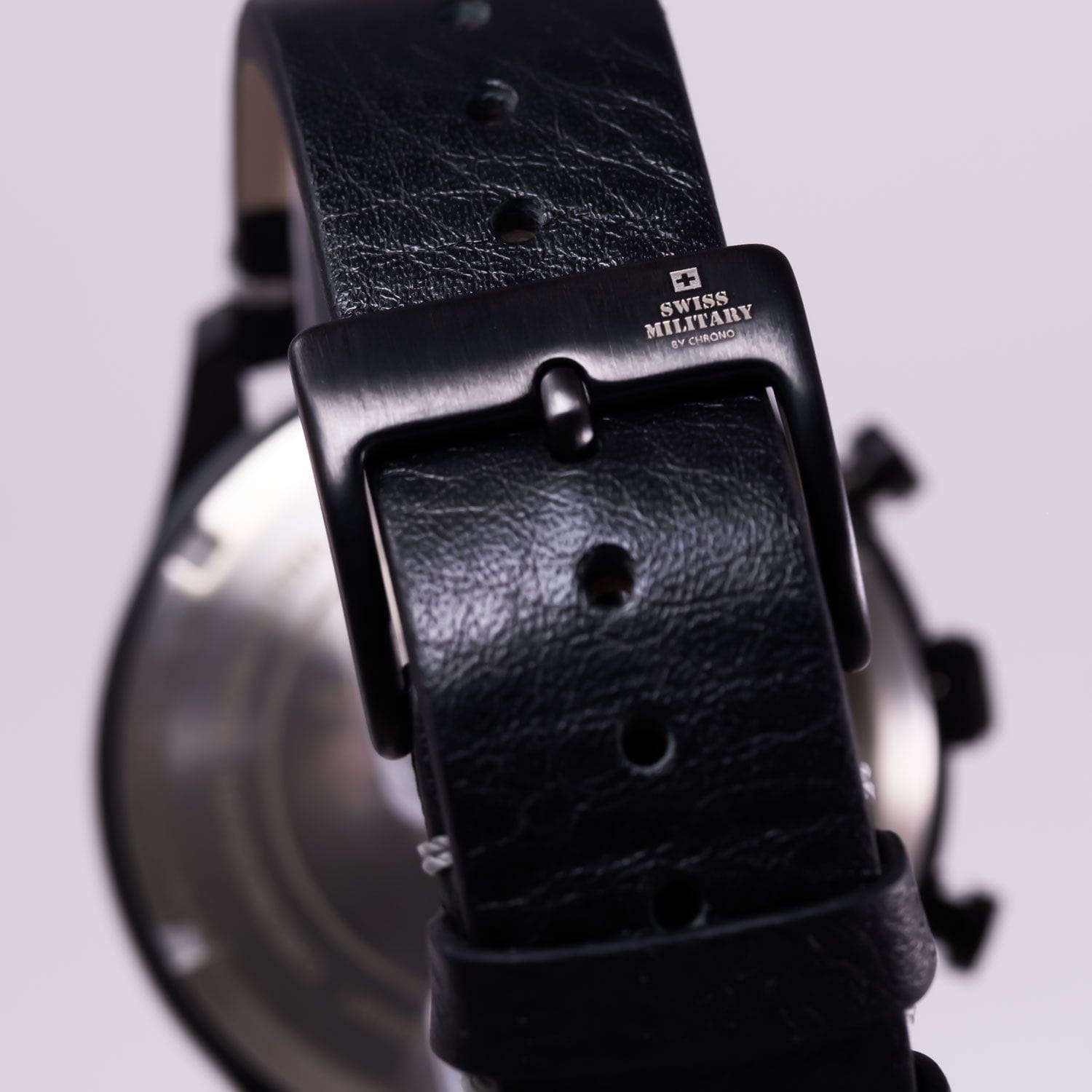 Swiss Military by Chrono Swiss Military by Chrono SM34081.10  — детали корпуса и нержавеющая сталь