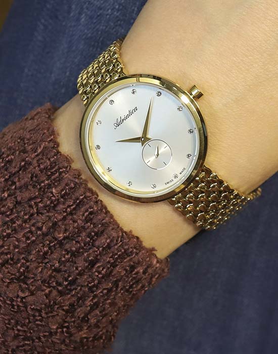 Adriatica Adriatica Essence A3724.1143Q женские часы белый циферблат на запястье